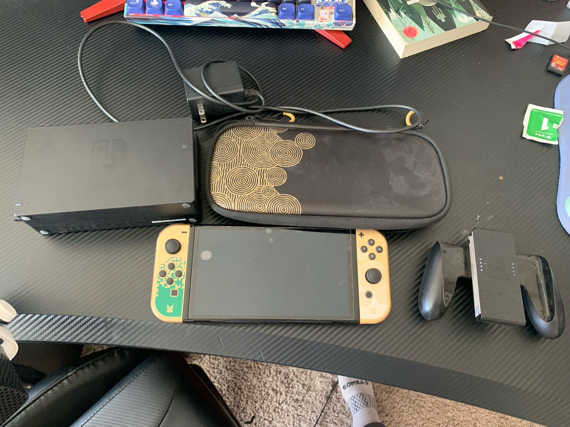 Nintendo Switch Oled Zedla Edition With A Game And Screen Protecter