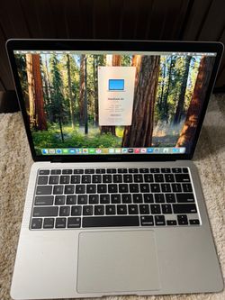Apple MacBook M1 chip 2020 Ram 8 GB storage 256GB 100% battery life