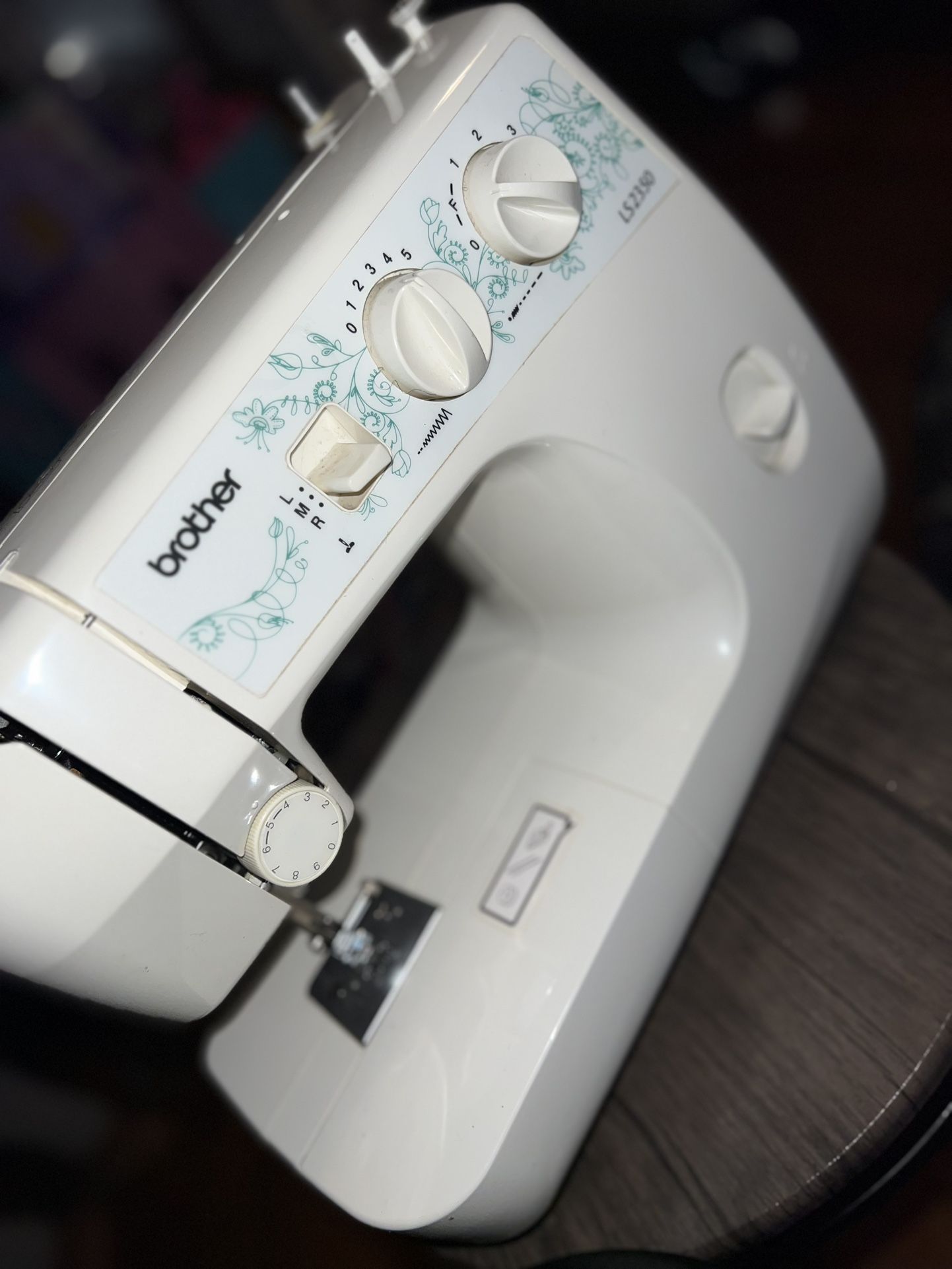 Brother LS2350 Sewing Machine
