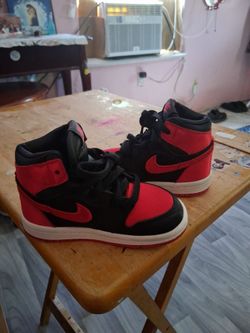 Nike og size 6c