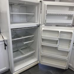 Amana Refrigerator 