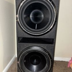 2 12inch Rockford Fosgate P3 Subwoofers/box