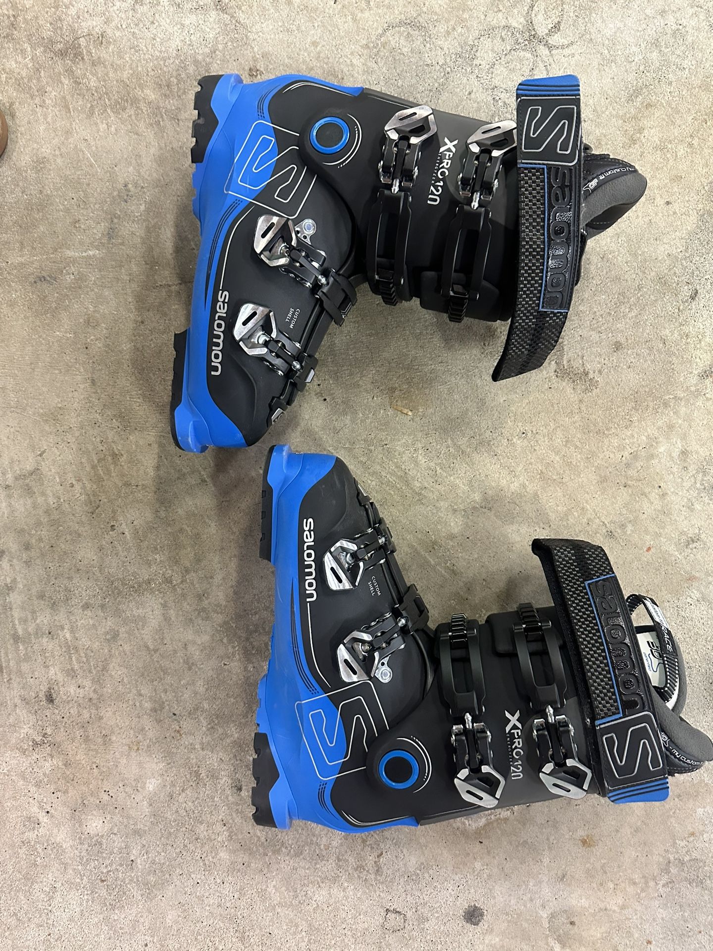 Salomon Ski Boots