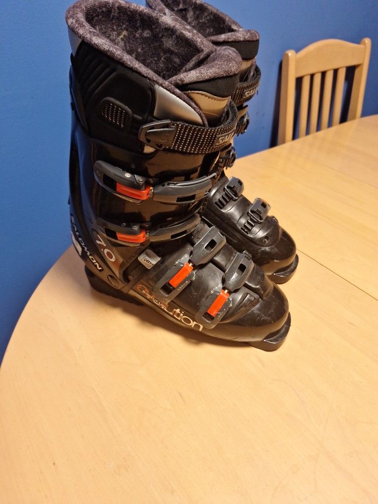 Salomon Evolution Ski Boots 27.5