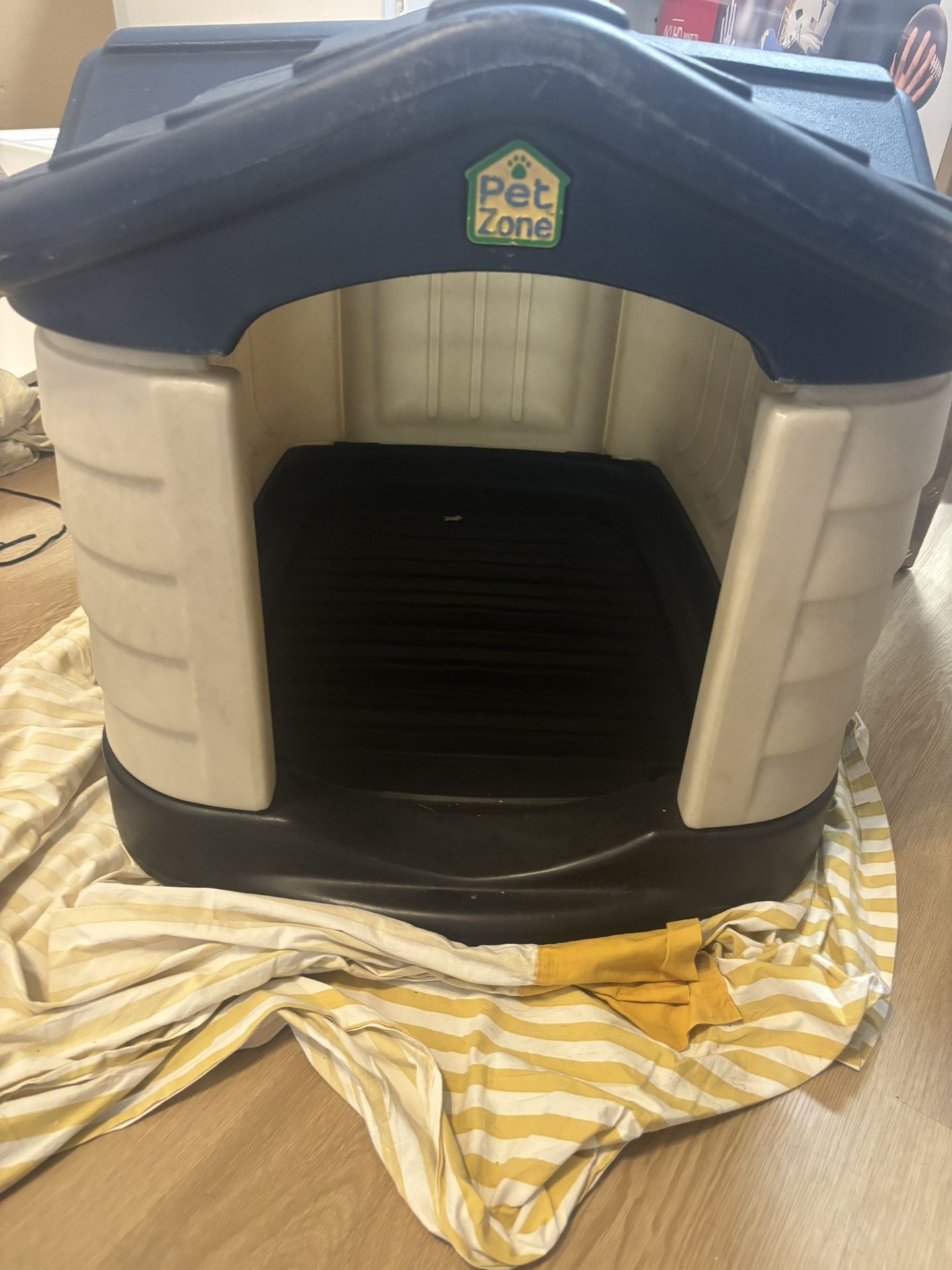 Dog House