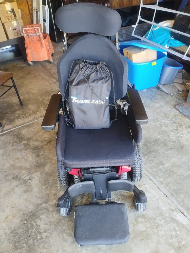 Quantum 2.0 Mobile Wheelchair