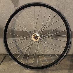 700c Front wheel; needs new air tube