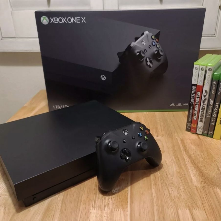 Xbox One X 1tb W/ Elite Controller Headphones And Games