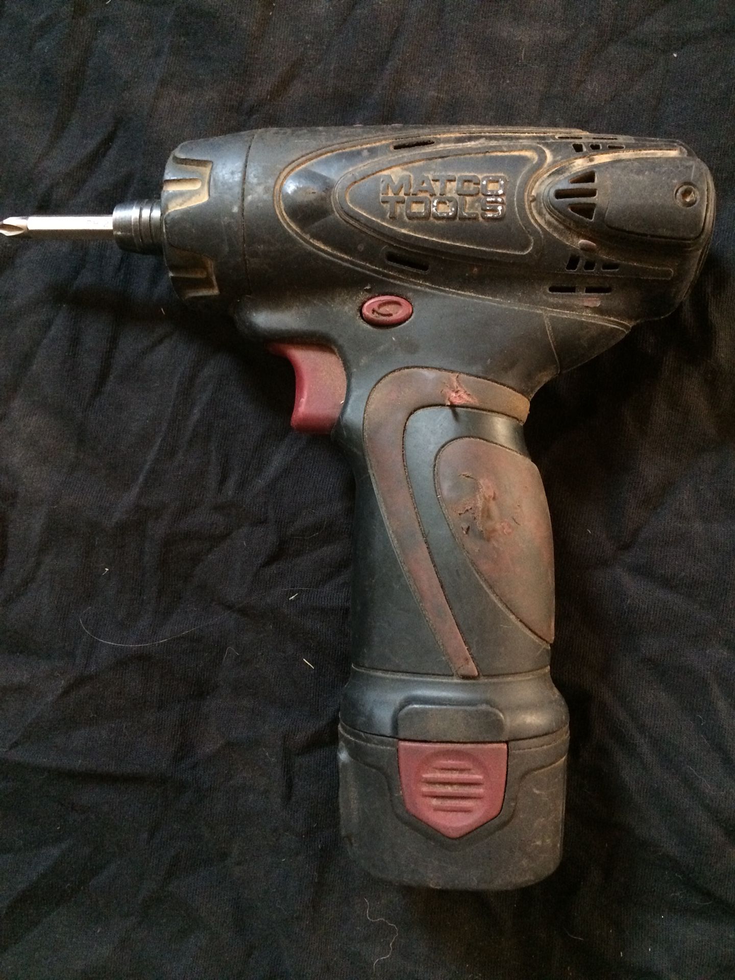 Matco Tools 12V Cordless Infinium 1/4” Impact Wrench & Battery