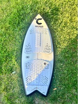 Wake surf