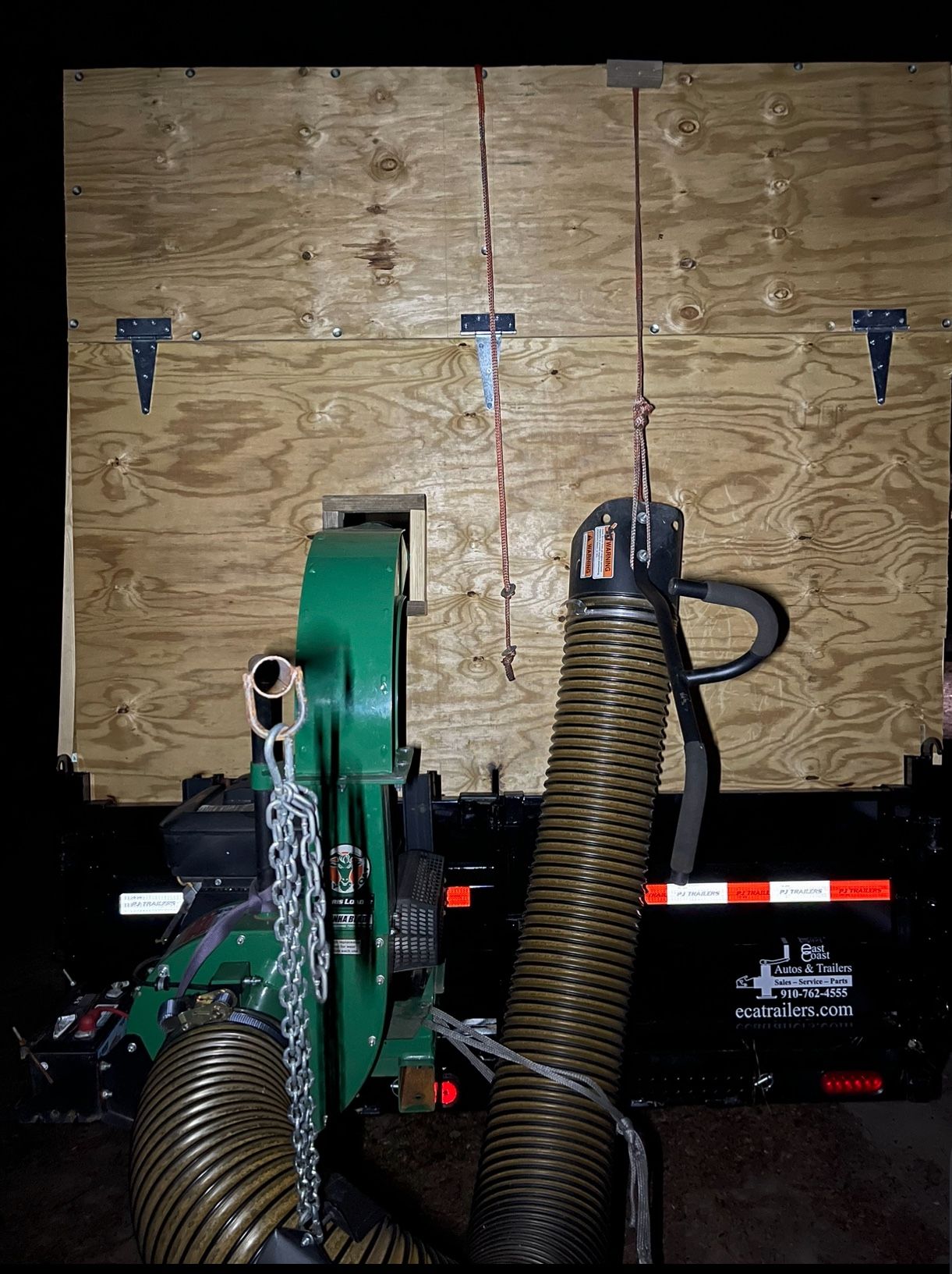 18HP Billy Goat Debris Loader