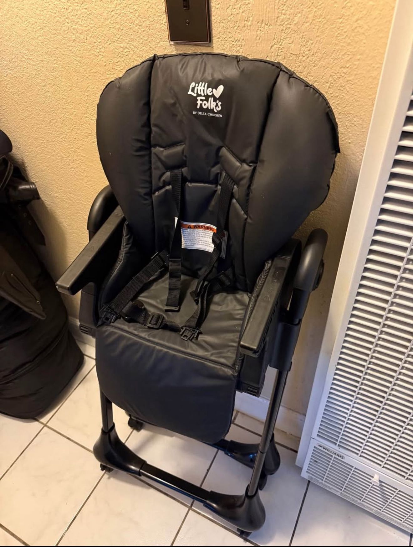 Infant/toddler High Chair (black)