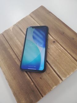 iPhone 11 6.1" (Unlocked) 128GB Fair Black