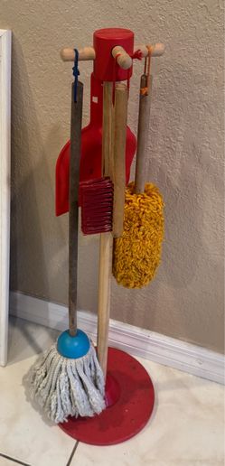 Melissa and Doug kids clean up set