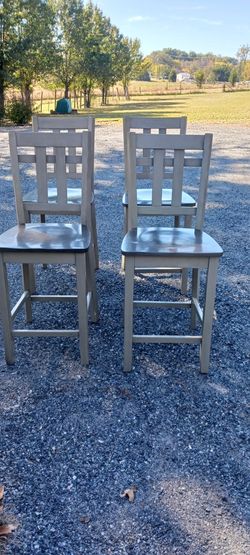 4 Very Sturdy And Heavy Bar Chairs