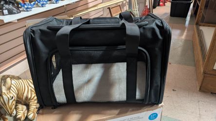 Soft-Sided Foldable Pet Travel Carrier Mesh Crate Bag