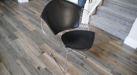 Bertoia Chair Reproduction
