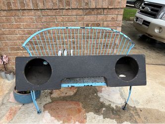Speaker box