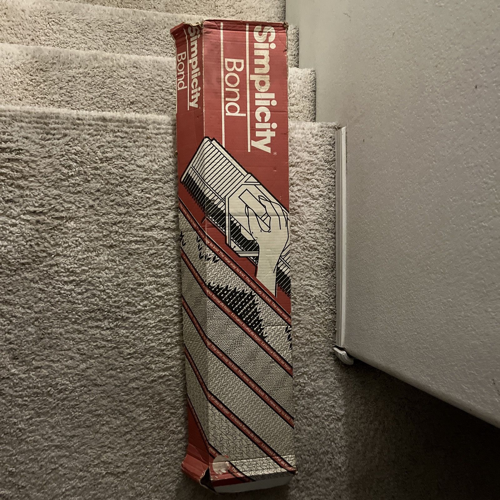 SIMPLICITY BOND VINTAGE 1980'S MANUAL KNITTING MACHINE With Row Counter