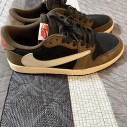 Travis Scott’s Size 11 