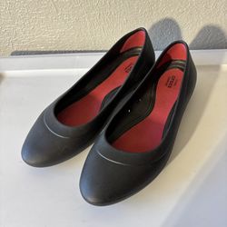 CROCS Flats size 9 