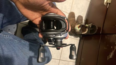 Grey&black Abu Garcia max 6 bearing 6.8:1