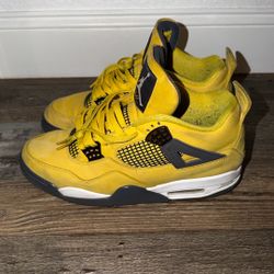 Jordan 4’s Thunder !! 