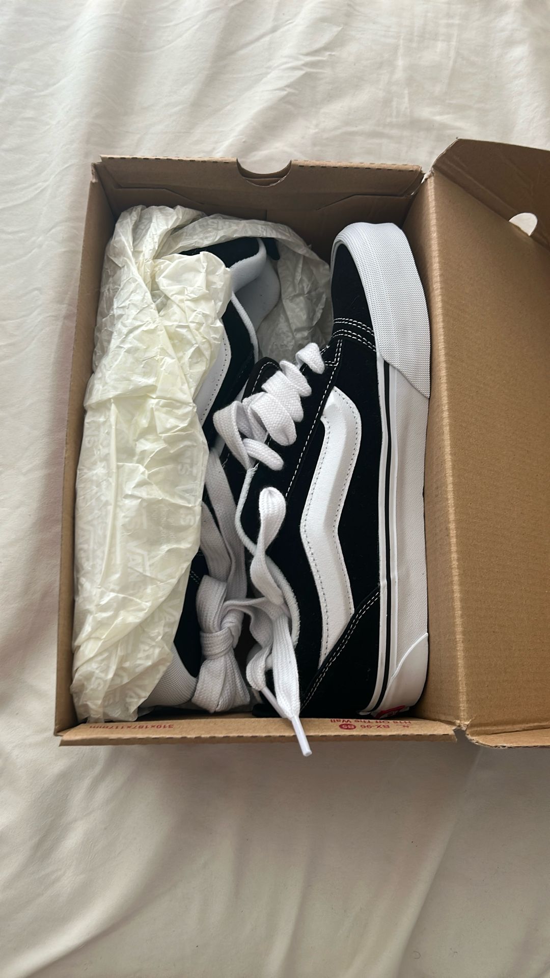 VANS Knu Skool Shoes