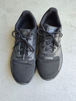 Adidas Men Shoes Sz 9 USED $35