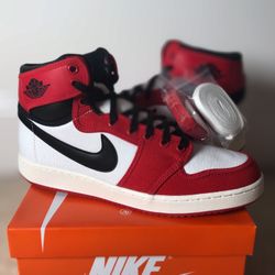 Air Jordan 1 KO Chicago
