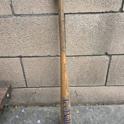 Louisville Slugger wooden tee ball bat