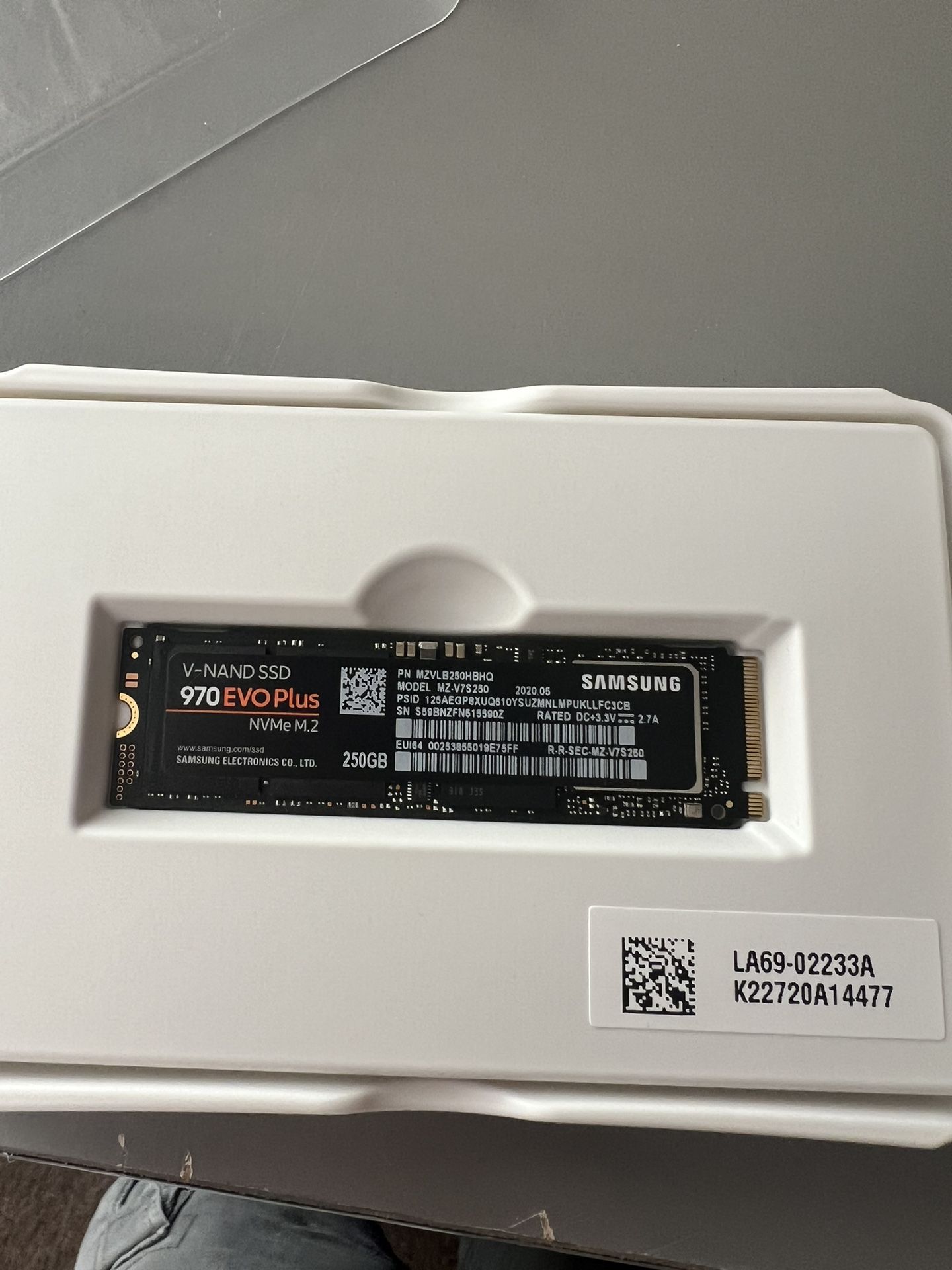 250 GB Samsung SSD 