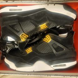 Jordan Black & Gold 4's 