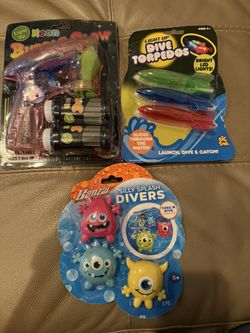 Light Up Neon Bubble Glow, Dive Torpedos & Silly Splash Divers