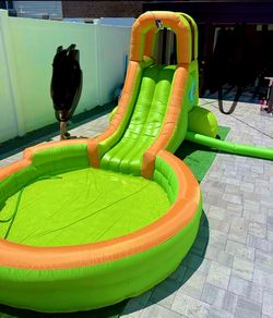 New in box large Inflatable water park slide pool with blower