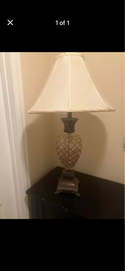 Ethan Allen glass pineapple lamp