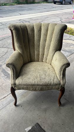 Victorian Parlor Chair