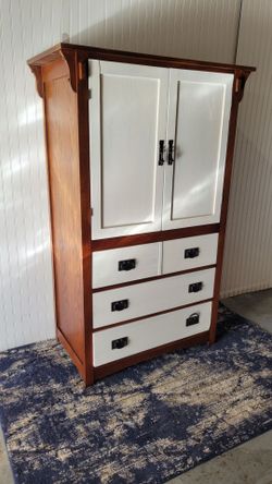 RUSTIC FARMHOUSE CABINET