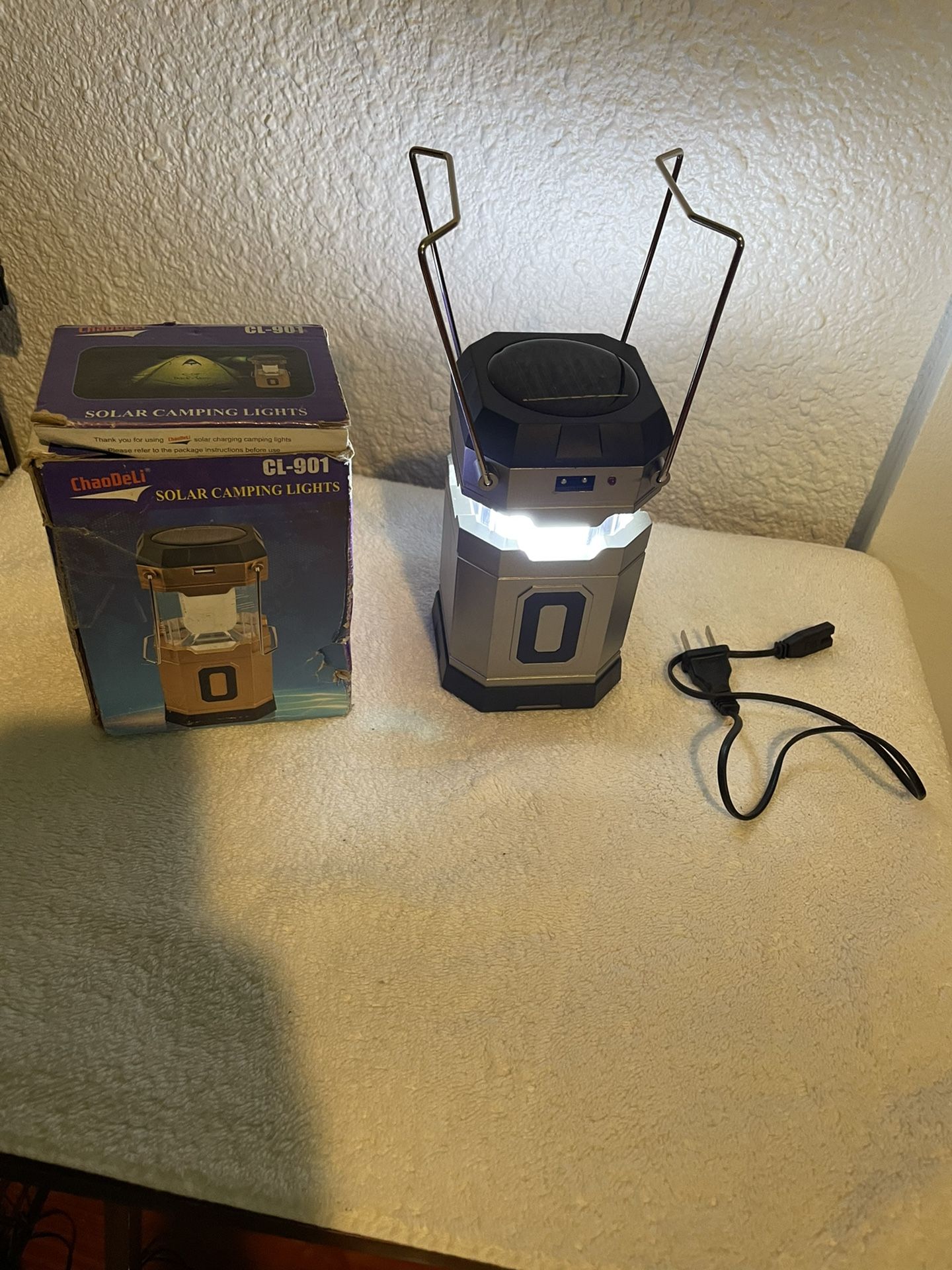 SOLAR CAMPING LIGHTS