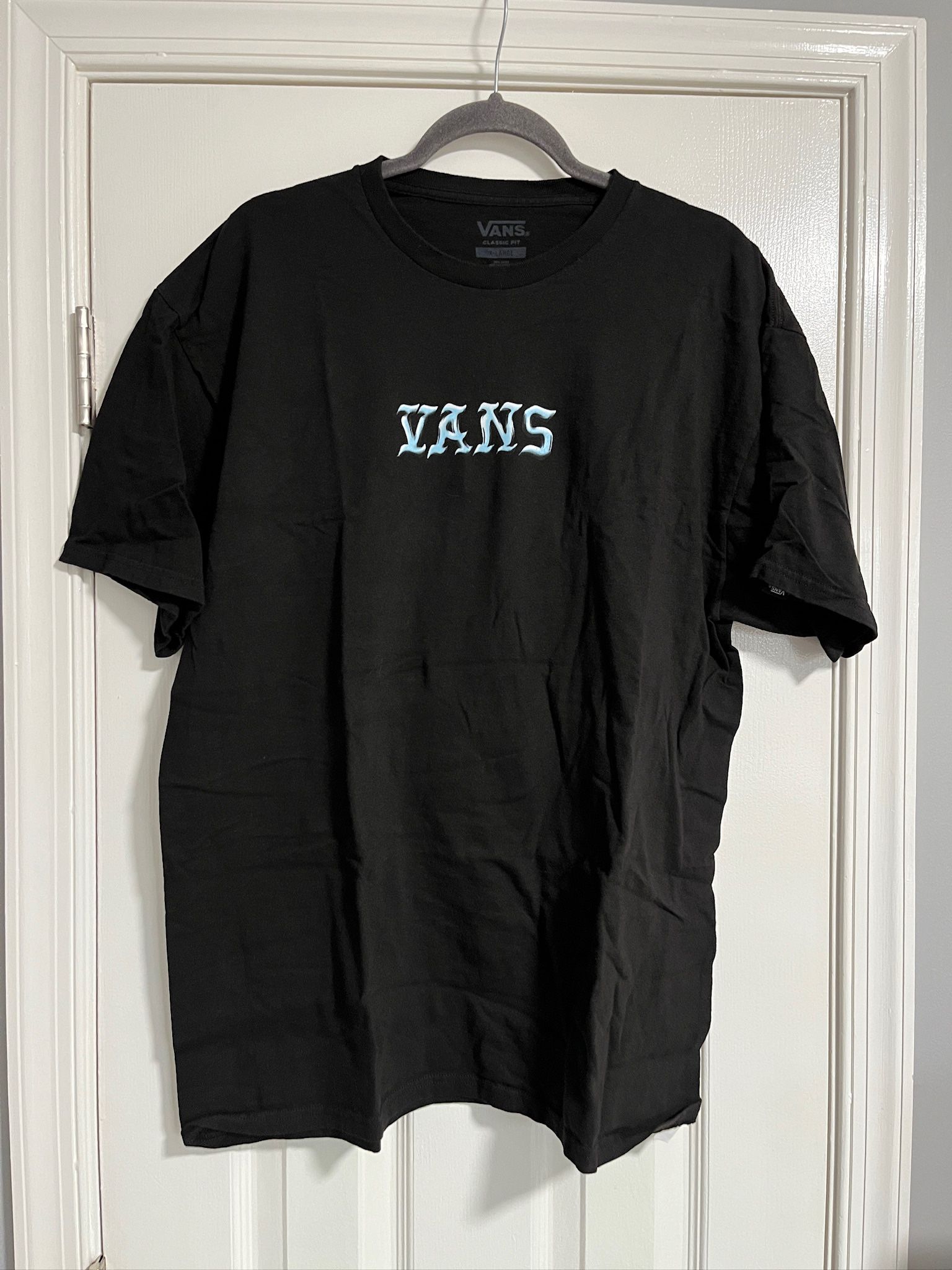2 NWT Mens VANS T-Shirts Size XL