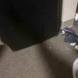 Mini fridge