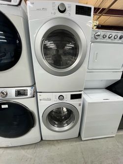 Very nice LG washer and dryer set✅ Delivery and installation available✅ Warranty included ✅