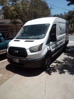 2015 Ford transit 250 van
