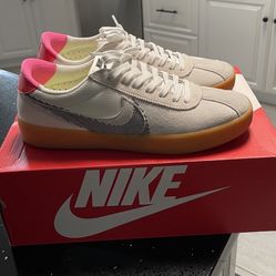 Nike React Size 10