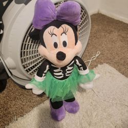 Disney Halloween Minnie Greeter Skeleton New
