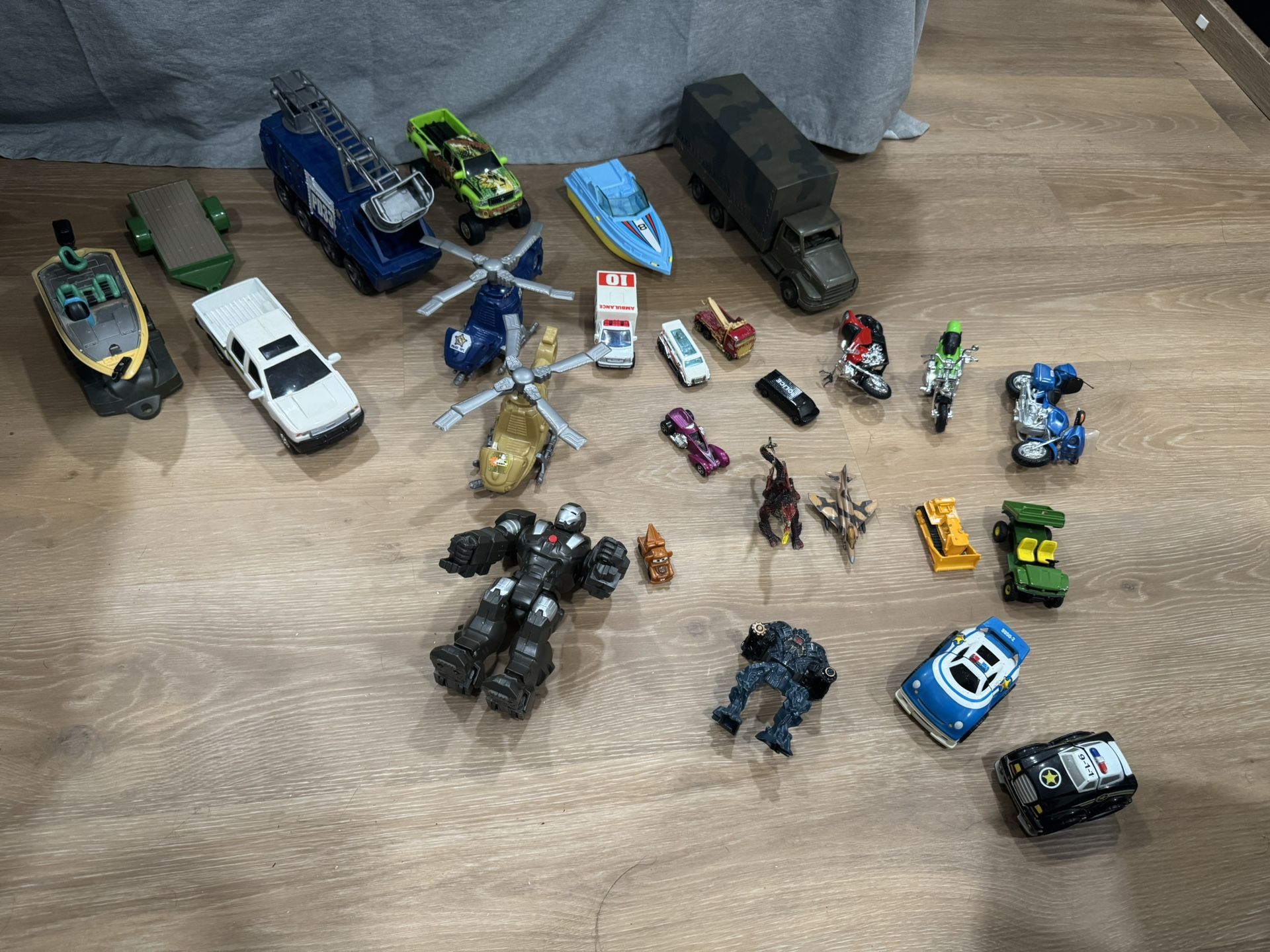 Lots Of Toys