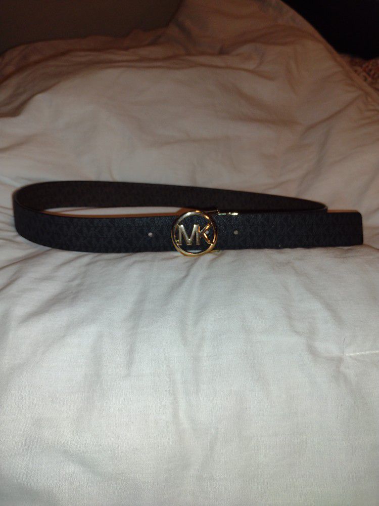 Black Louis Vuitton Belt for Sale in San Antonio, TX - OfferUp