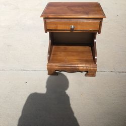 VINTAGE NIGHTSTAND-BROWN COLOR-SOLID WOOD