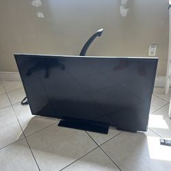 Insignia TV 32 Inch Need Gone ASAP