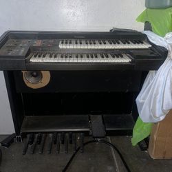 Vintage organ